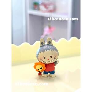 Pop Bean Going Outing With Me Series - Labubu Hugging Breeze